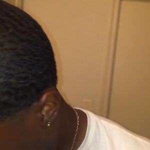 Meet your Posher, Keron